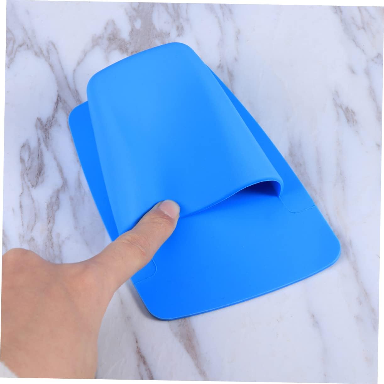 FONDOTIN Wall Mounted Silicone Toothbrush Holder with Drainage 1