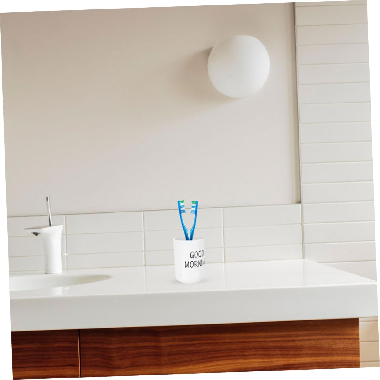 OUNONA Reusable Plastic Mouthwash Cup for Toothbrush Holder