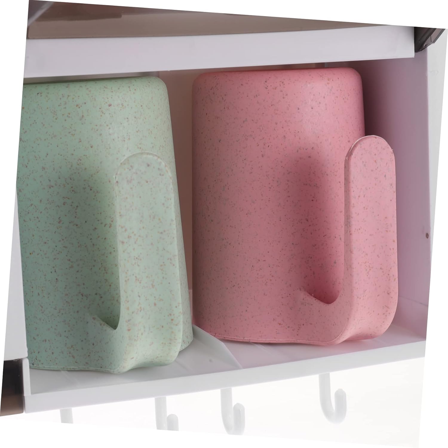 PRETYZOOM Wall-Mounted Toothbrush Holder for Adults and Kids
