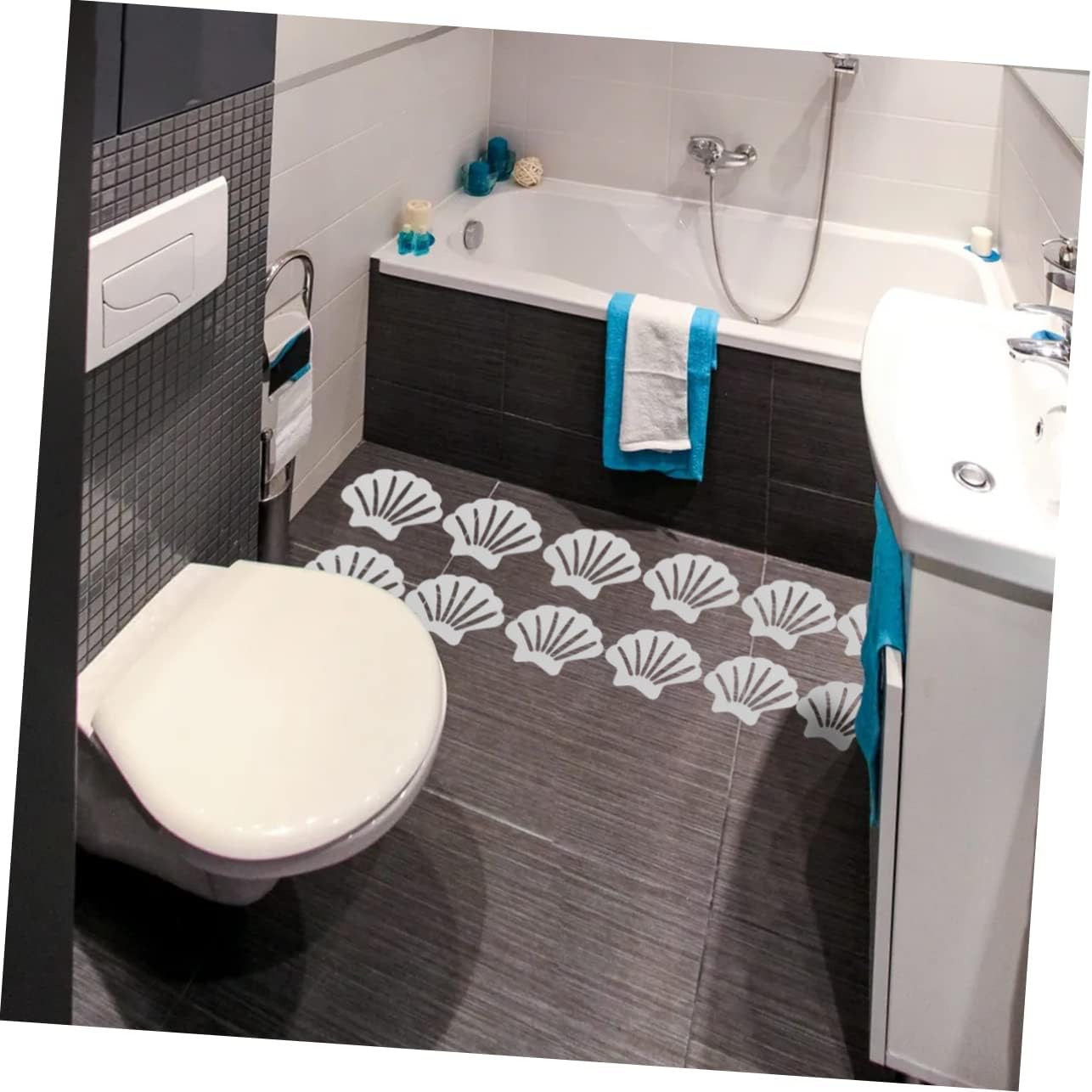 LIFKOME Anti-Slip Bath Stickers with Flower Shell Design