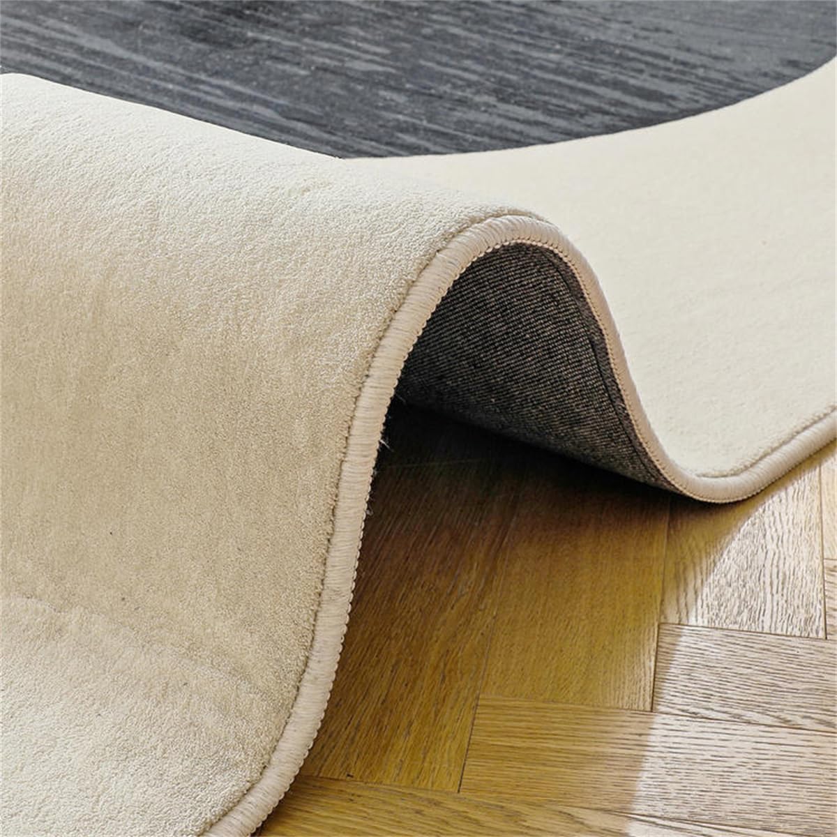 WSNCXFW 80x190cm Graphene Heated Floor Rug with Non-Slip Back