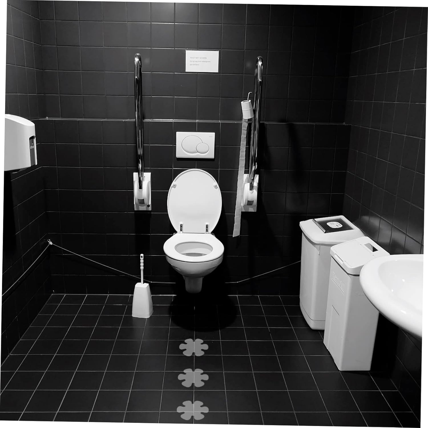 LIFKICH 1Set Flower Shape Non-Slip Bathroom Stickers